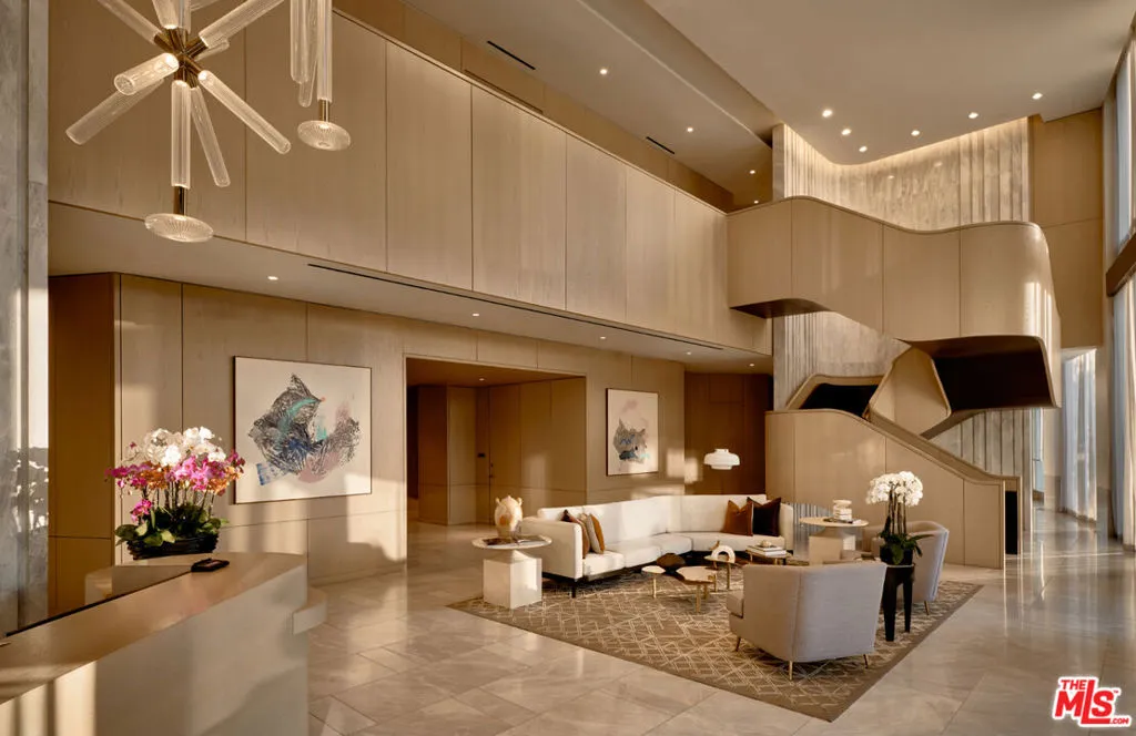 211 W Elm Court 8d, Los Angeles, California 90067 home-pic-10